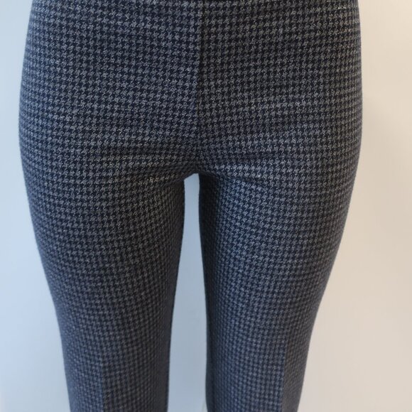 Women Avenue Montaigne Leo F1683 Navy Gray Flat Front Pull-On Flared Pants 6 - Picture 6 of 11